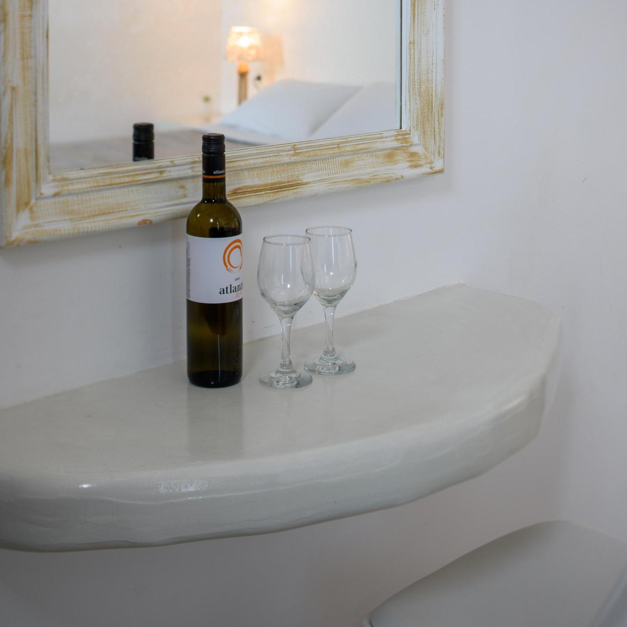 Vallas Apartments & Villas Фиростефани Экстерьер фото